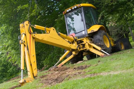 Heavy equipment cleaning
